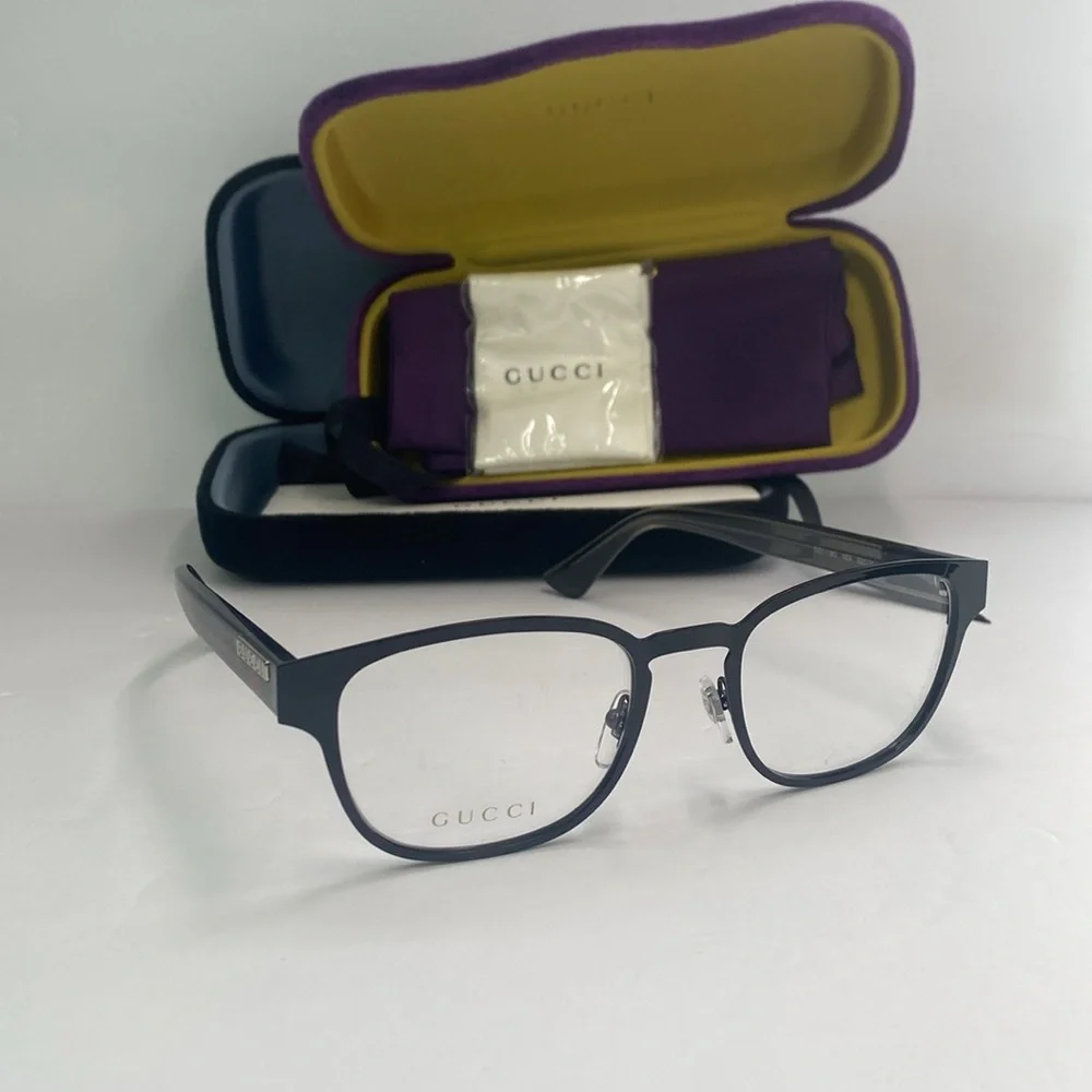 GG1118O Eyeglasses by Gucci™. Shape: Wayfarer, Material: Metal, Frame Full Rim.
